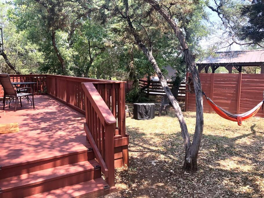 The Longhorn Cabin - Cabins At Rim Rock Austin Zewnętrze zdjęcie